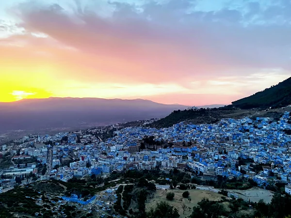 投稿：夕暮れのシャフシャウエン