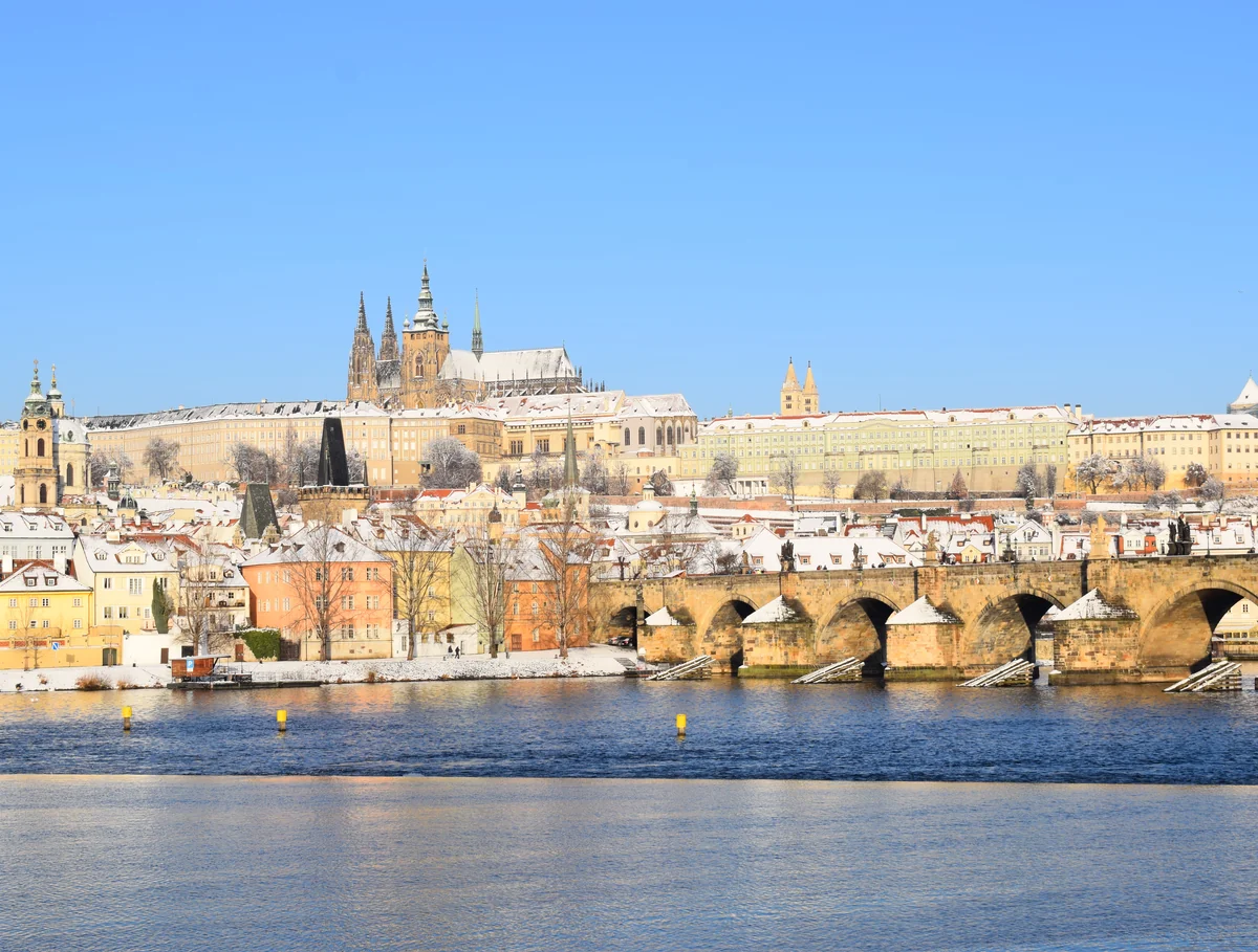 投稿写真：プラハ城とカレル橋