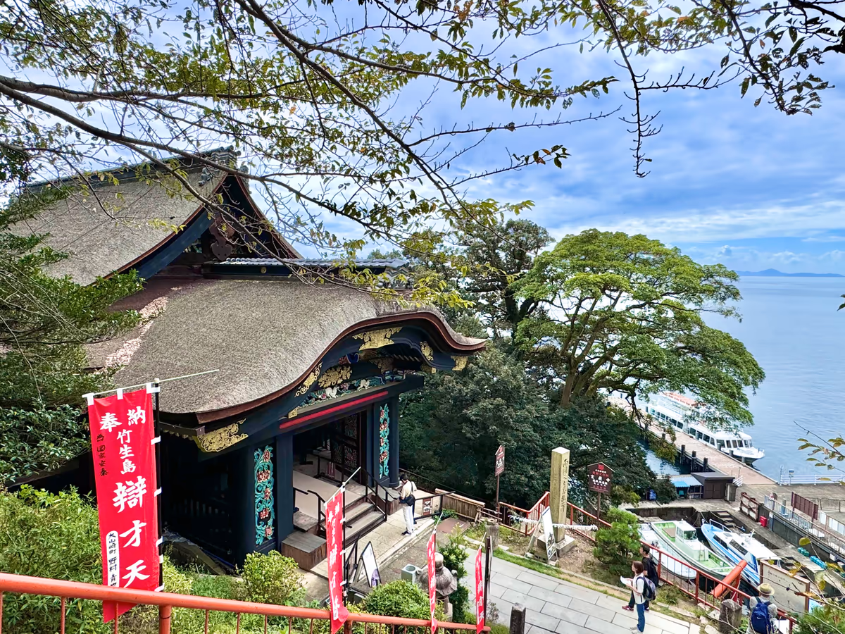 投稿写真：竹生島宝厳寺にある 大坂城唯一の遺構 国宝「唐門」