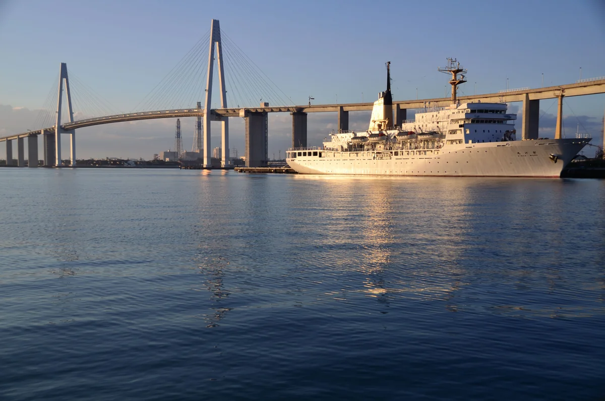 投稿写真：朝の富山新港