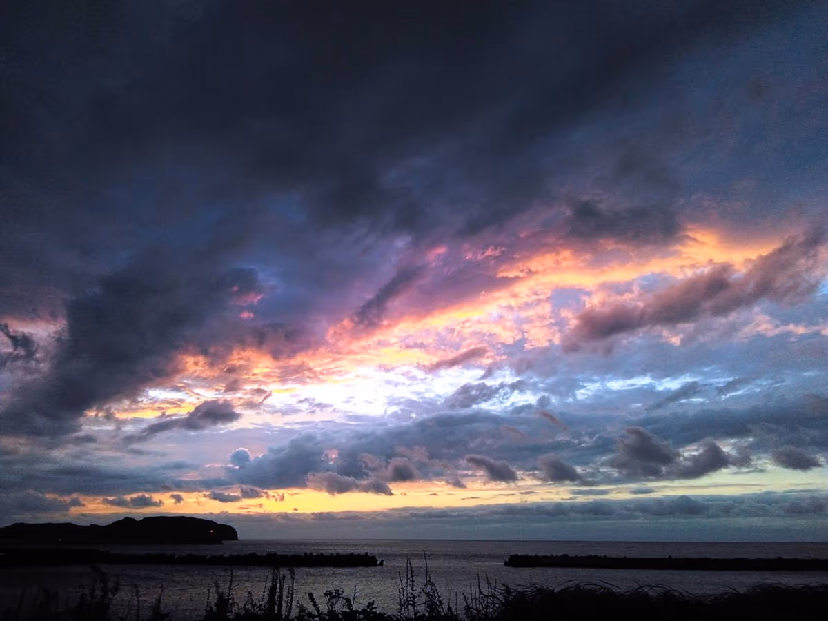 投稿写真：新島の夕日