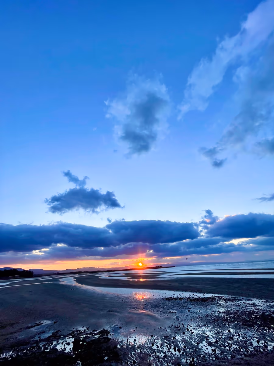 投稿写真：真玉海岸の師走の夕陽