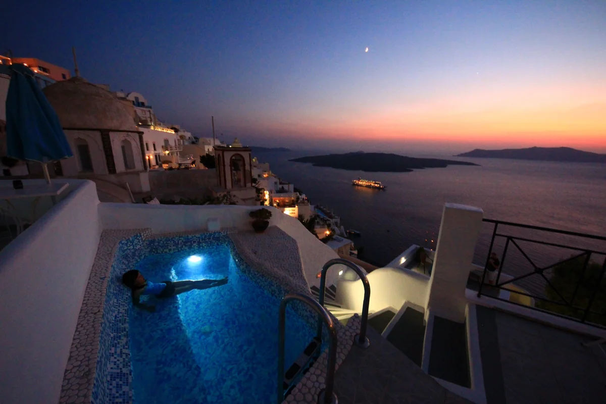 投稿写真：サントリーニ島の夕暮れ