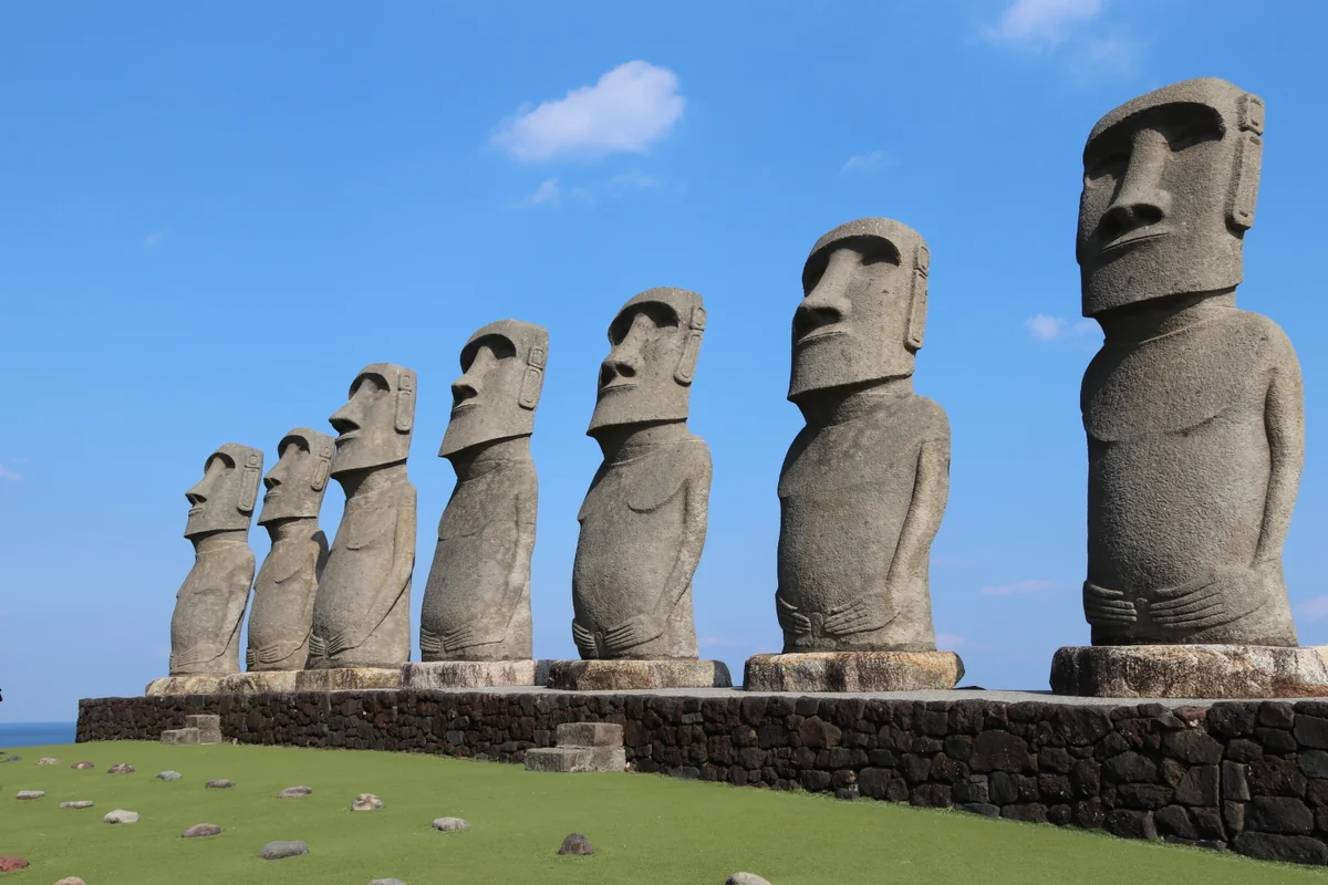 投稿写真：モアイ像