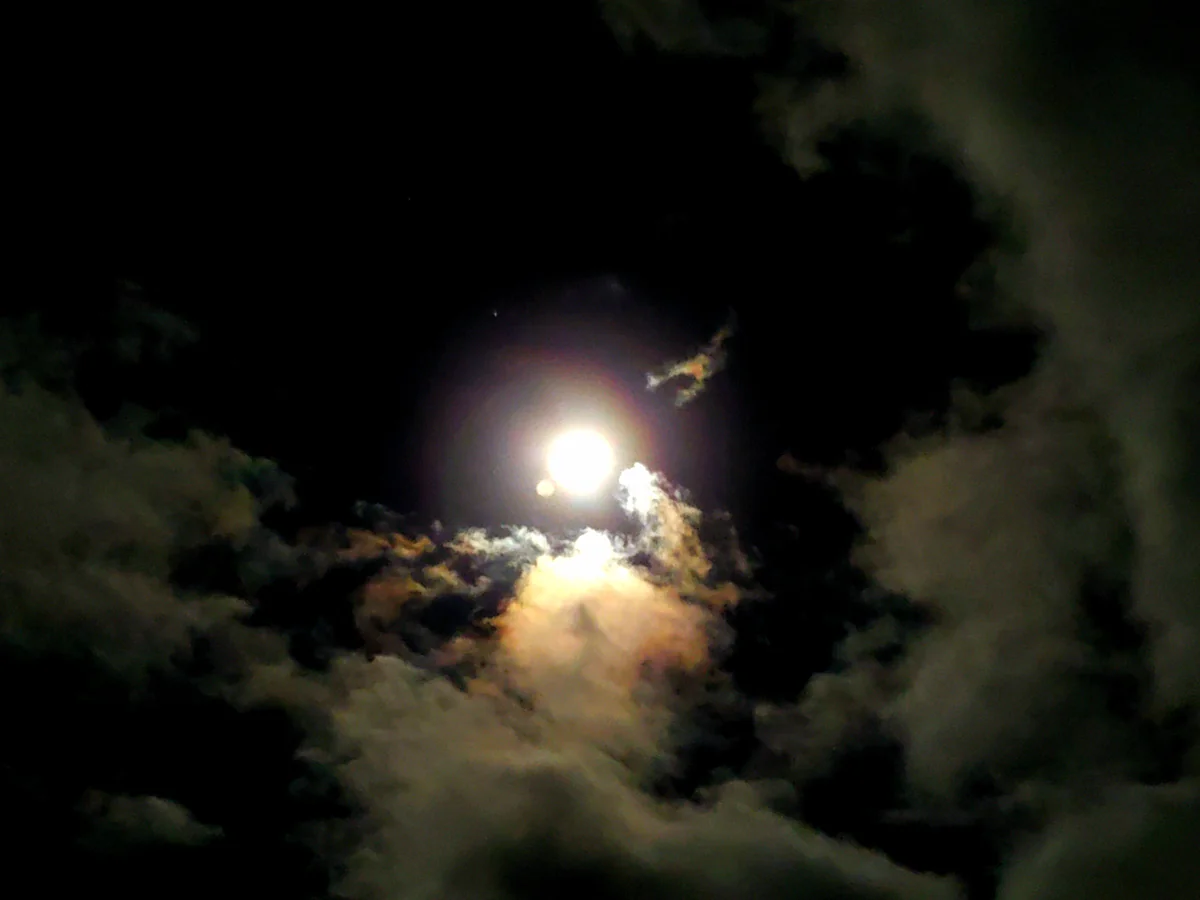 投稿写真：彩雲みたい