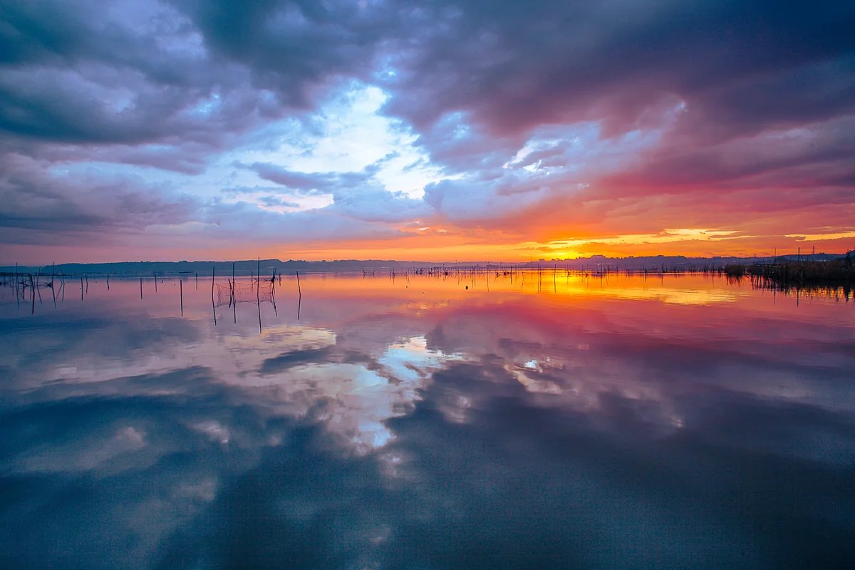 投稿写真：印旛沼の夜明け