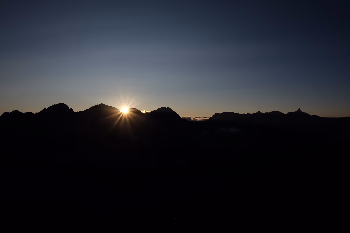 投稿写真：穂高連峰に沈む夕日
