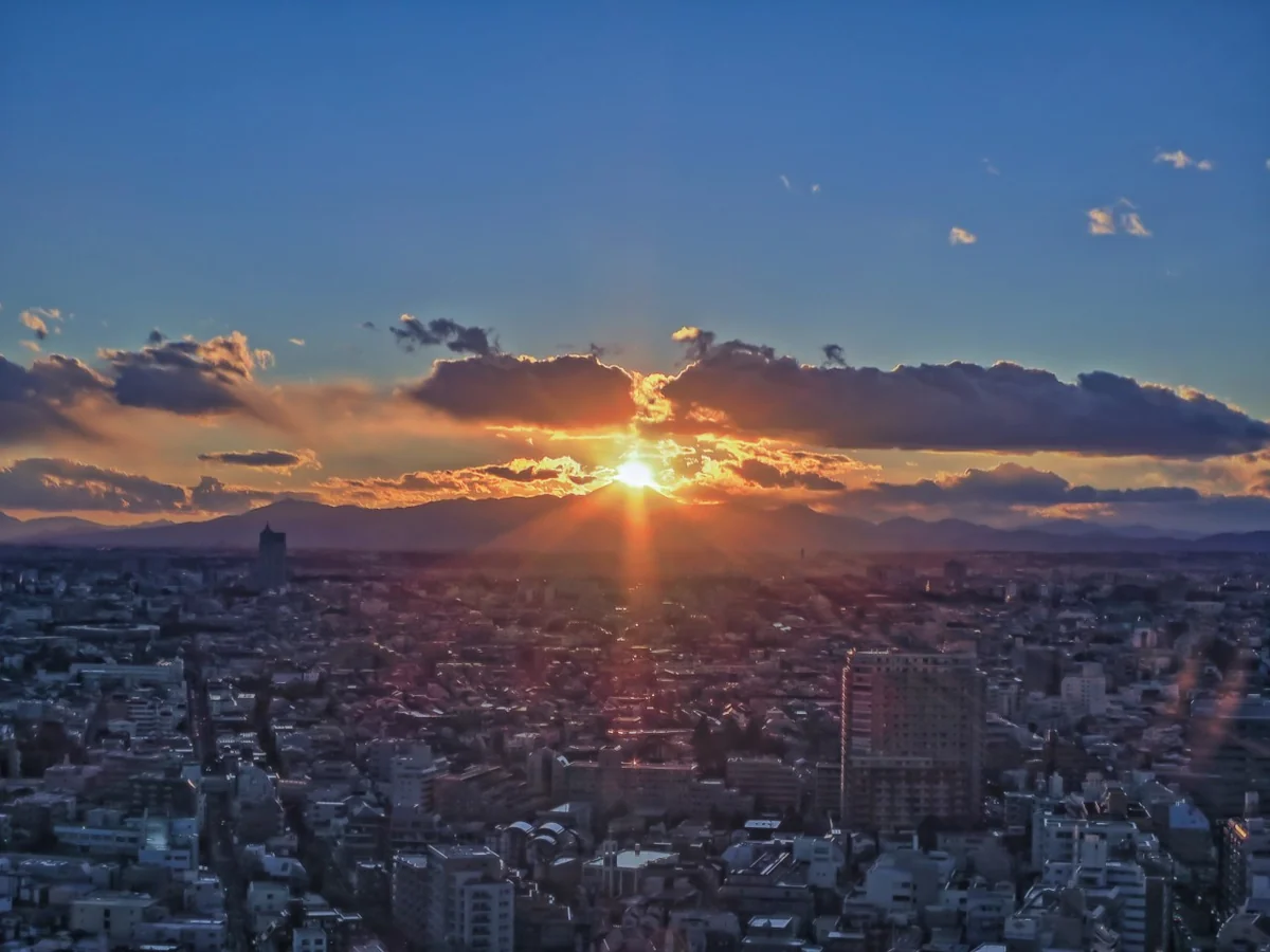 投稿写真：雲間のダイヤモンド富士