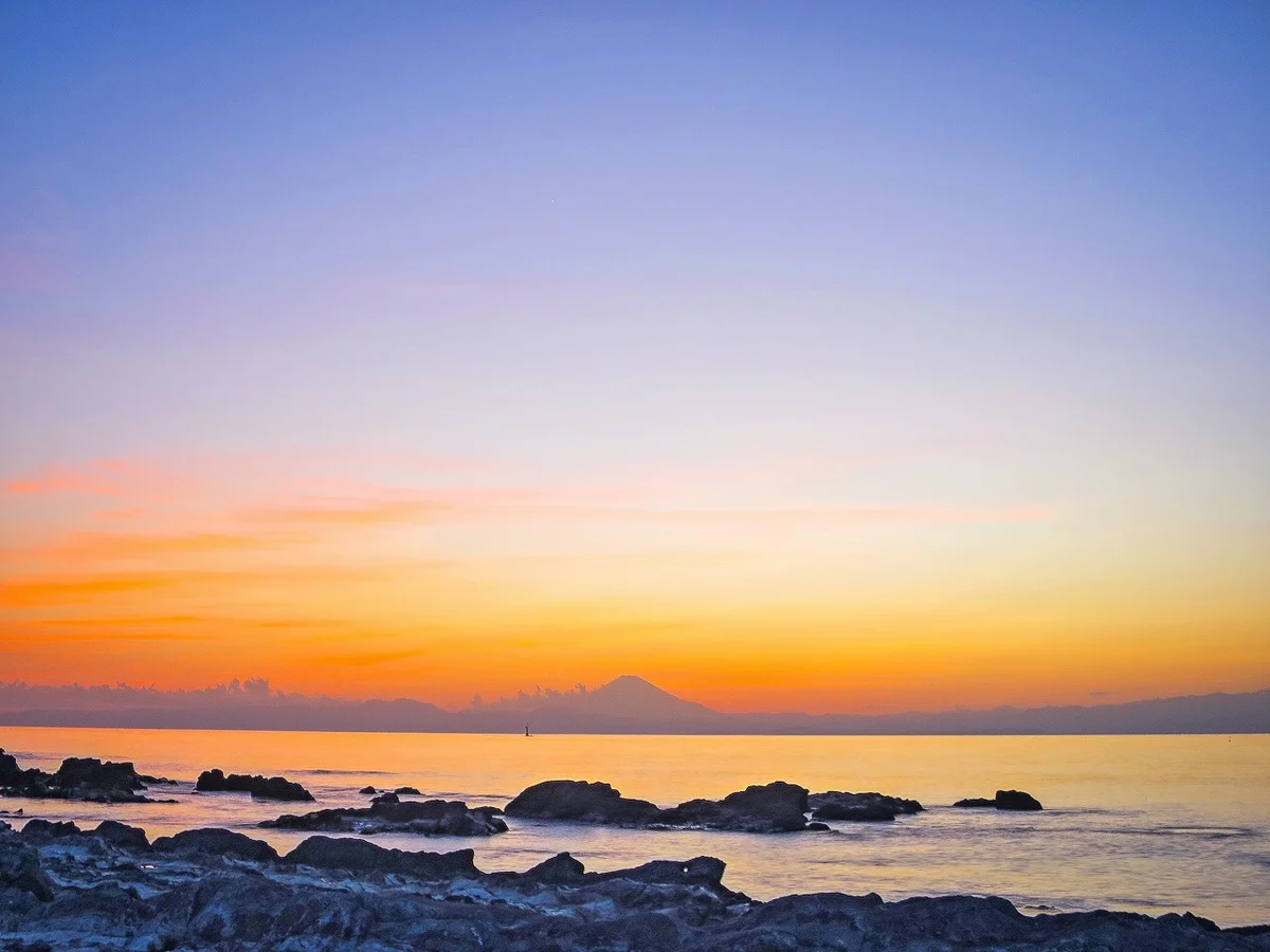 投稿写真：夕焼けグラデーションと夕富士