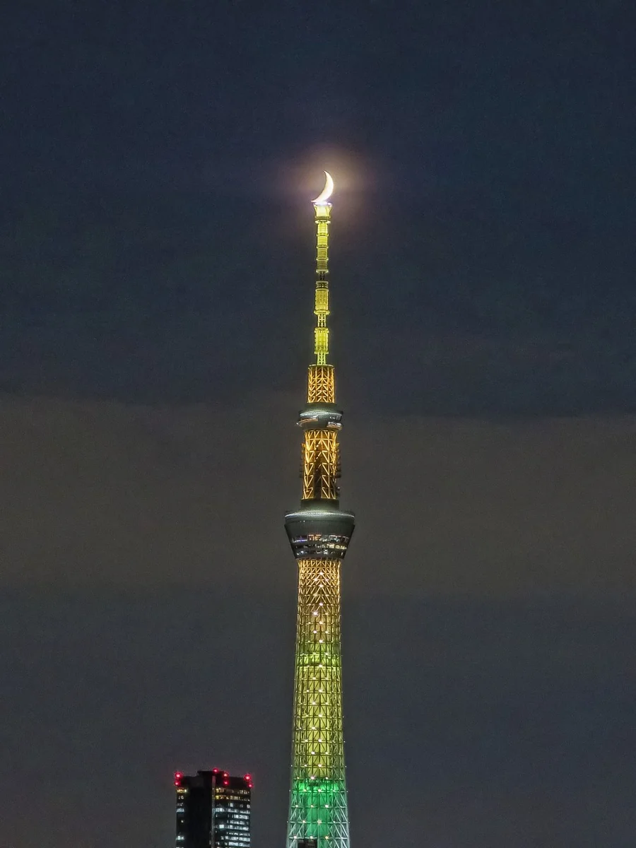 投稿写真：六日月・オン・スカイツリー