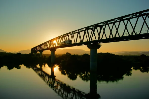 投稿：「井原鉄道の夕日」
