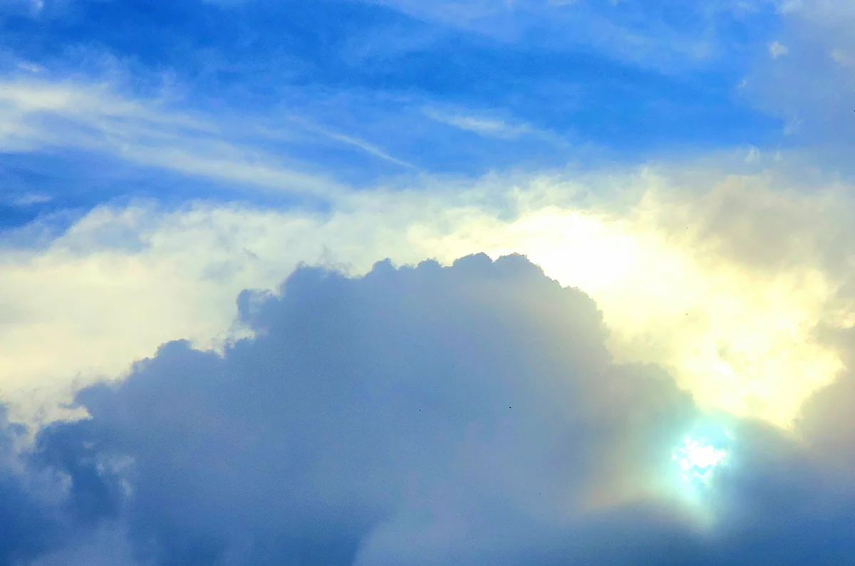 投稿写真：橘湾の空色