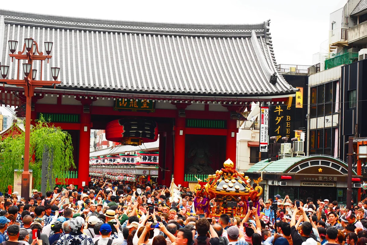 投稿写真：浅草三社祭　雷門