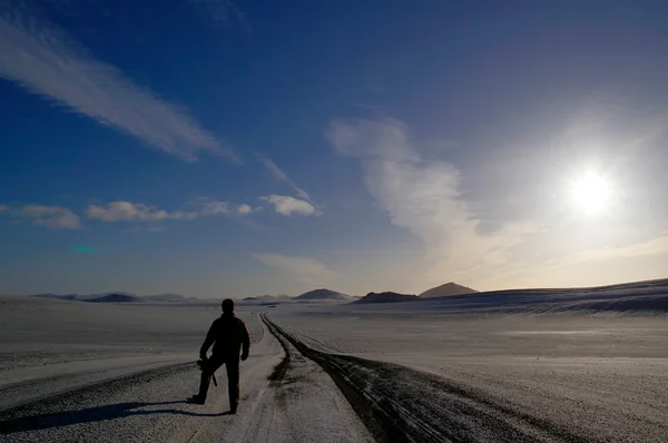 投稿：この道の向こう
