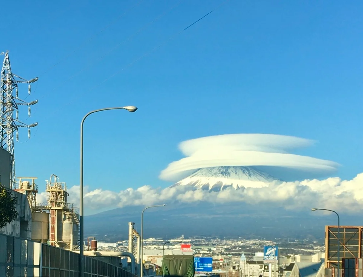 投稿写真：笠雲富士山♪