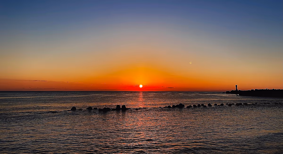 投稿写真：七里御浜の初日の出