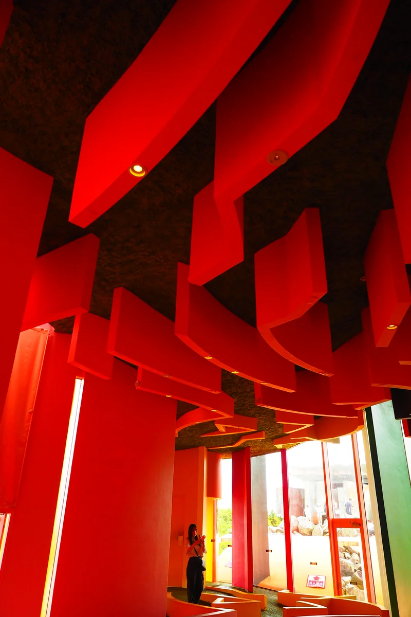 投稿写真：養老天命反転地　反転重力空間