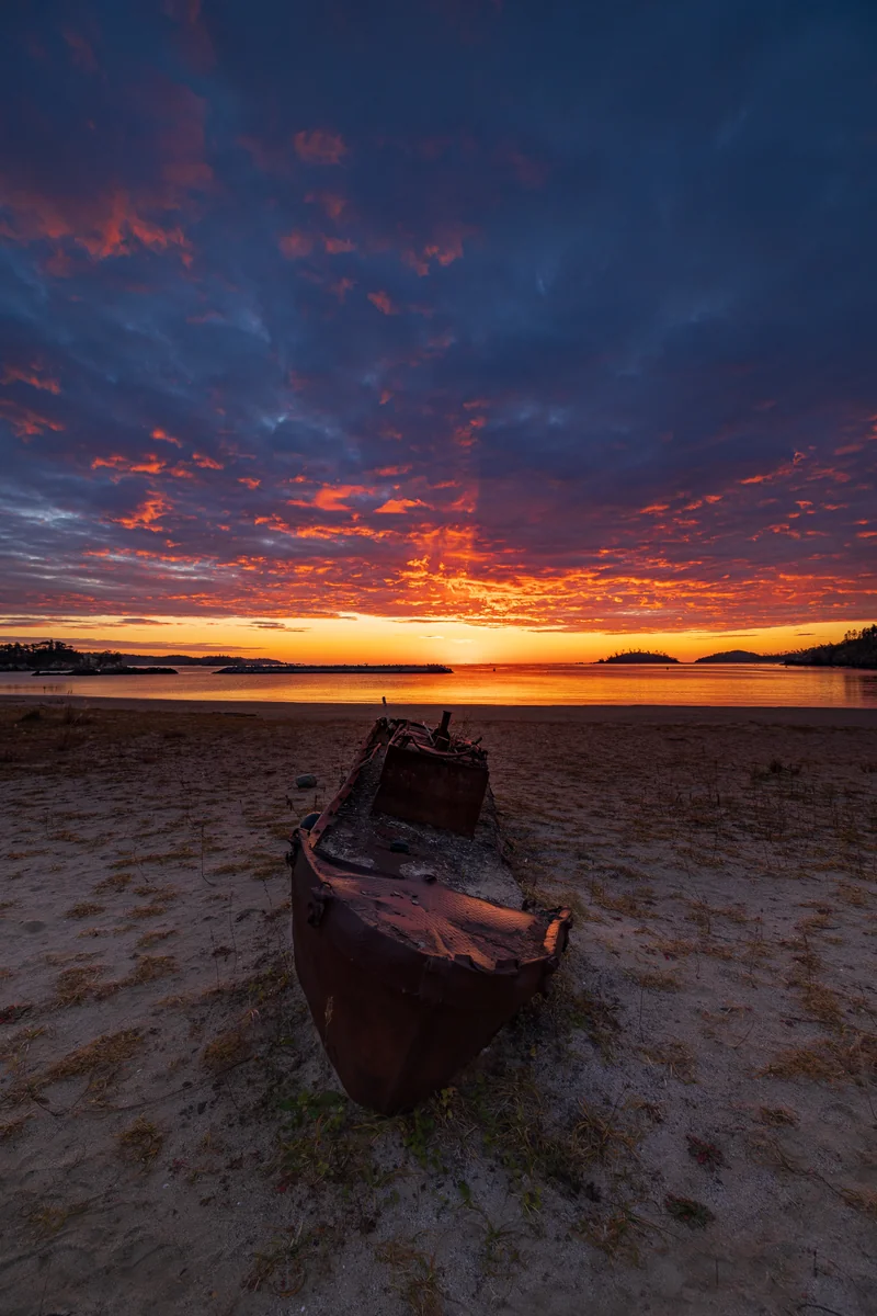 投稿写真：名もなき廃船