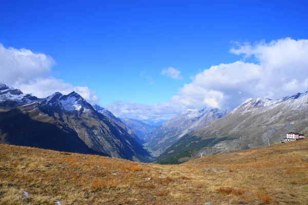 投稿：ツェルマットの山並み