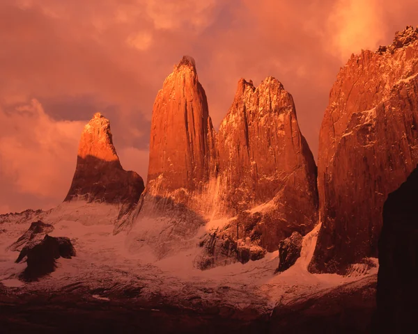 投稿：トーレスデルパイネ