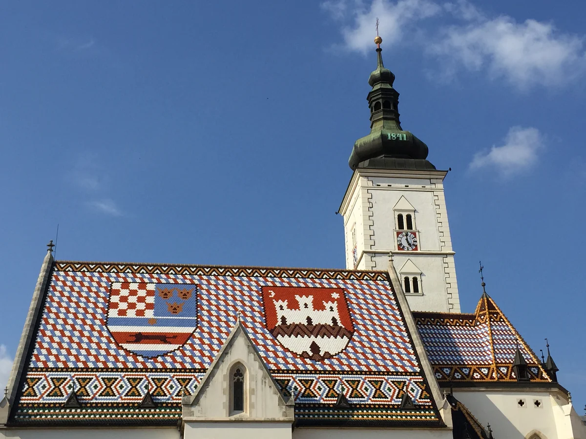 投稿写真：青空とのコントラスト