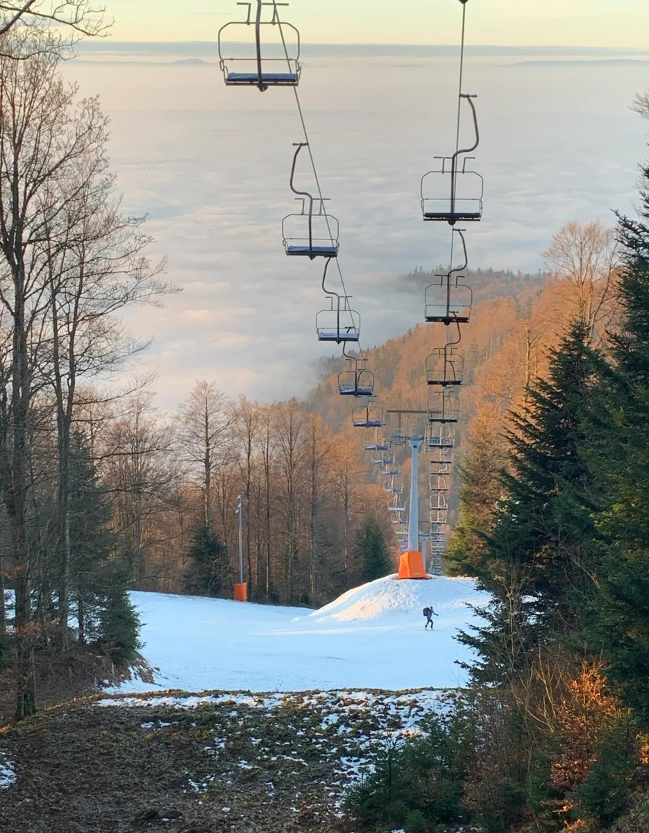 投稿写真：雲海の絶景と久しぶりの太陽に出会う山頂✨スリエメ