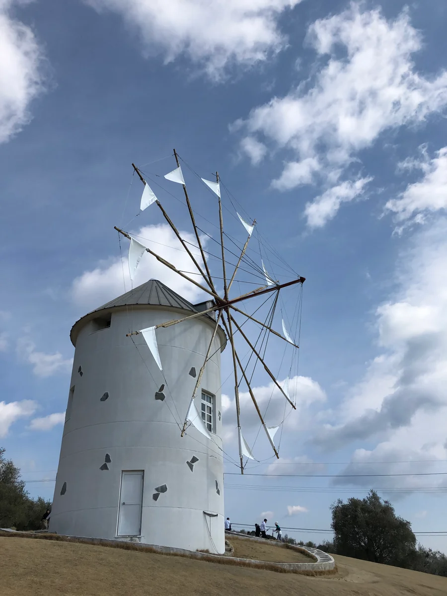 投稿写真：小豆島のギリシャ風車