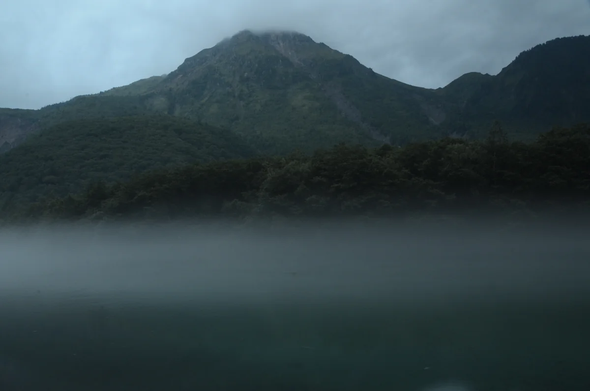 投稿写真：霧の中の焼岳