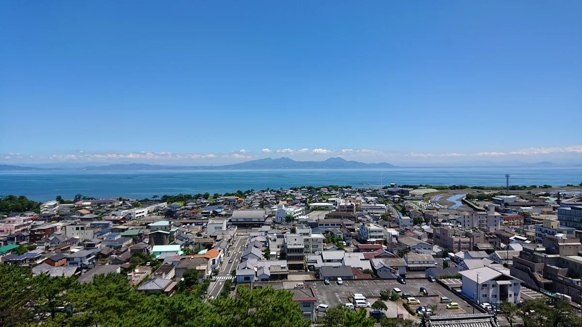 投稿写真：島原の城下町と熊本阿蘇の山並み