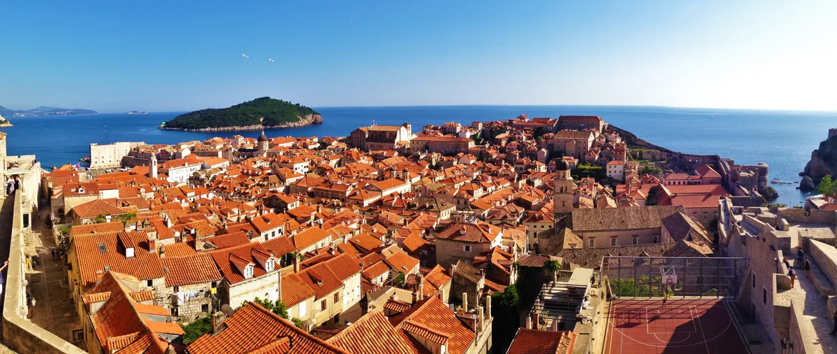 投稿写真：城壁の上から見渡す旧市街