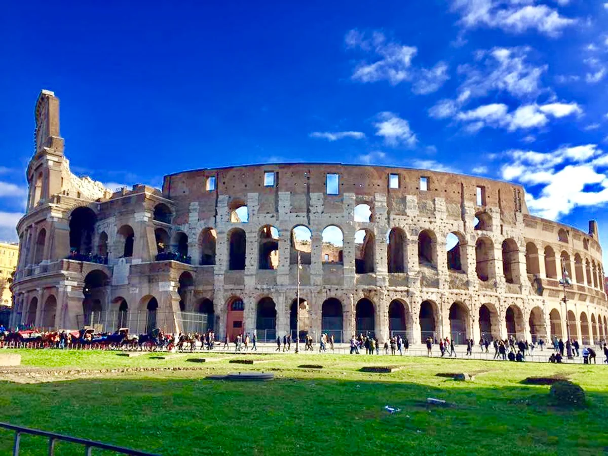 投稿写真：晴れた日のコロッセオ