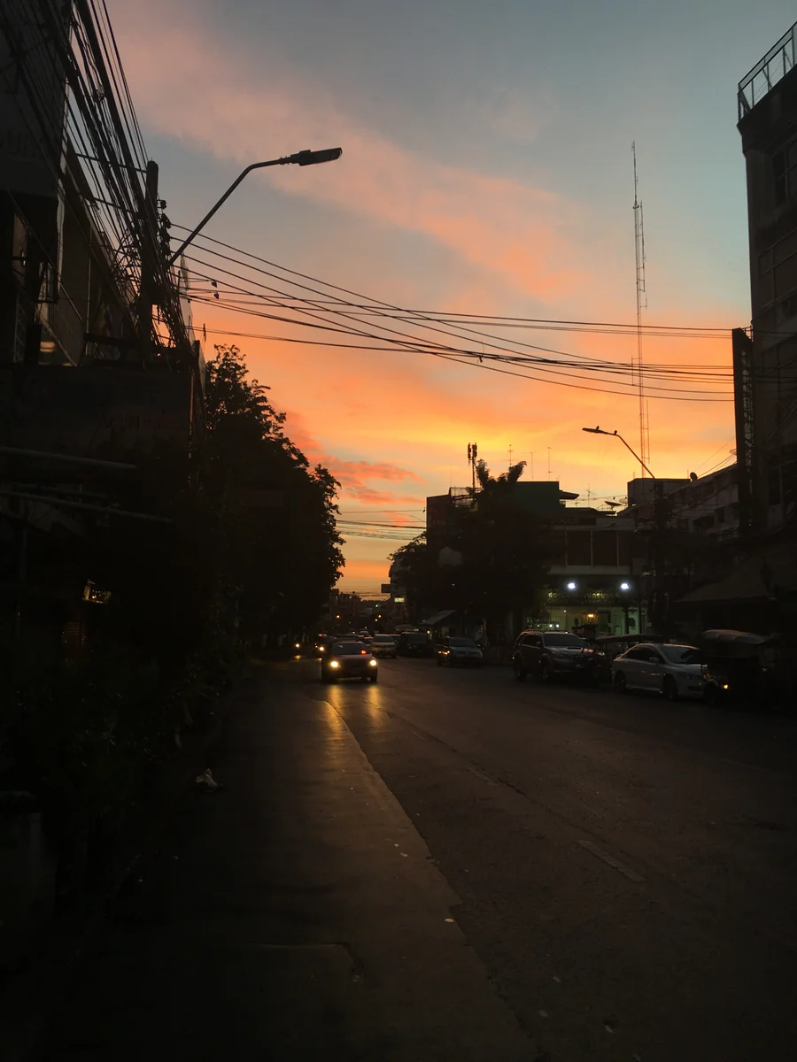 投稿写真：カオサンロードの朝