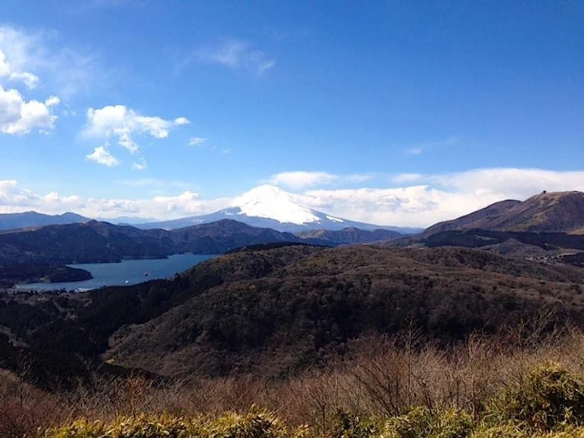 投稿写真：富士山と芦ノ湖。