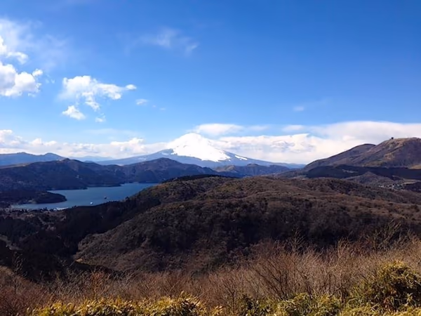 投稿：富士山と芦ノ湖。