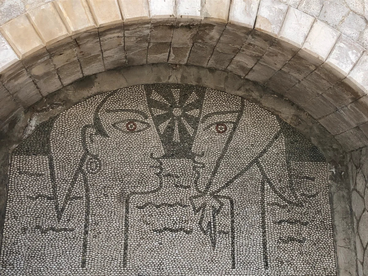 投稿写真：ジャンコクトーのモザイク画です