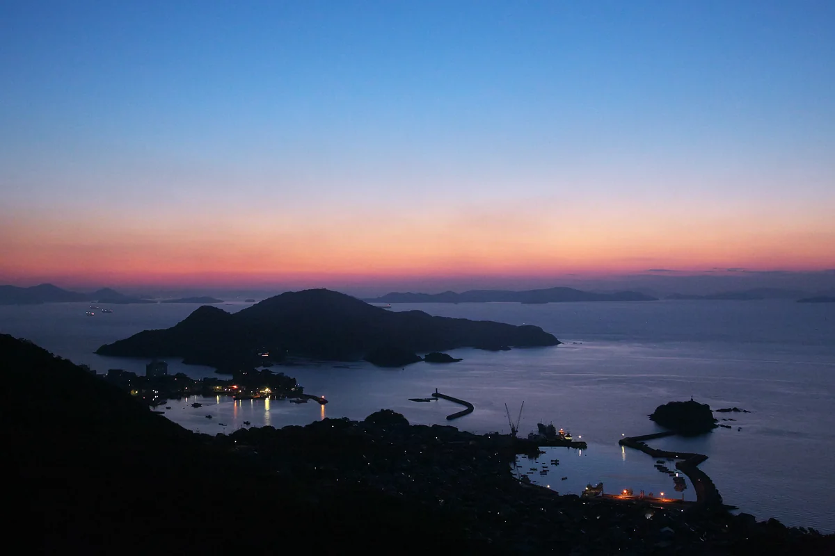 投稿写真：瀬戸の夜明け