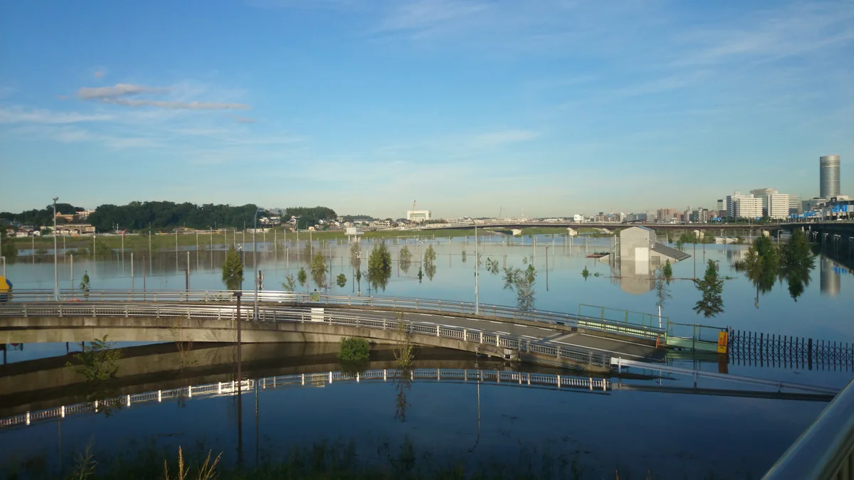 投稿写真：日産スタジアム　遊水公園