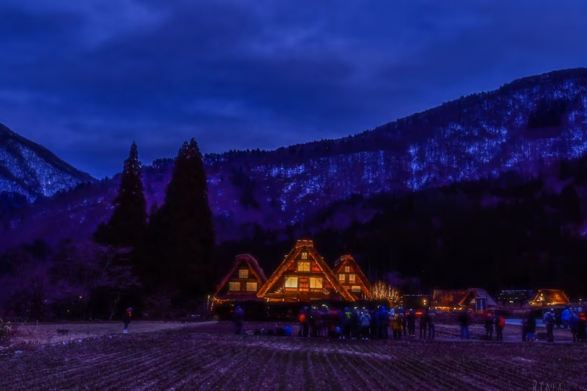 投稿写真：雪のない白川郷