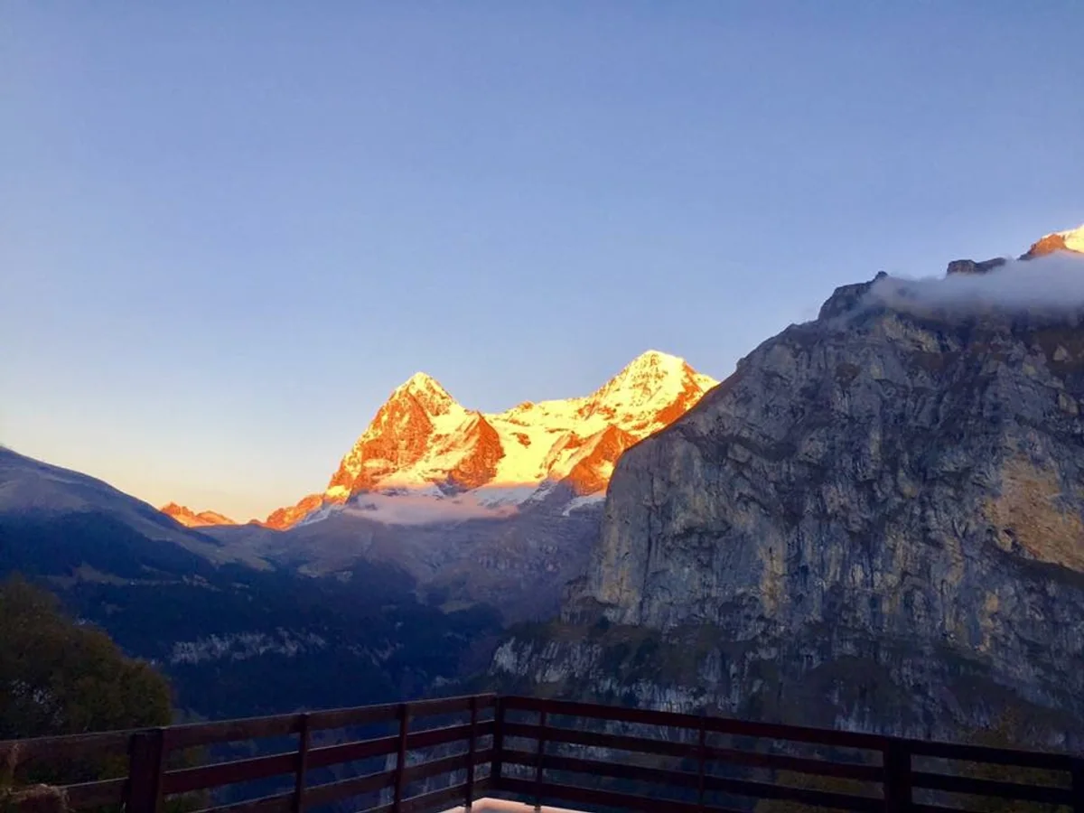 投稿写真：夕暮れ時のユングフラウ地方