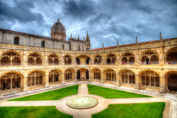 投稿：ジェロニモス修道院