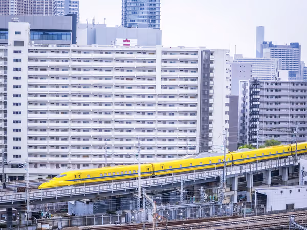 投稿：都心のドクターイエロー