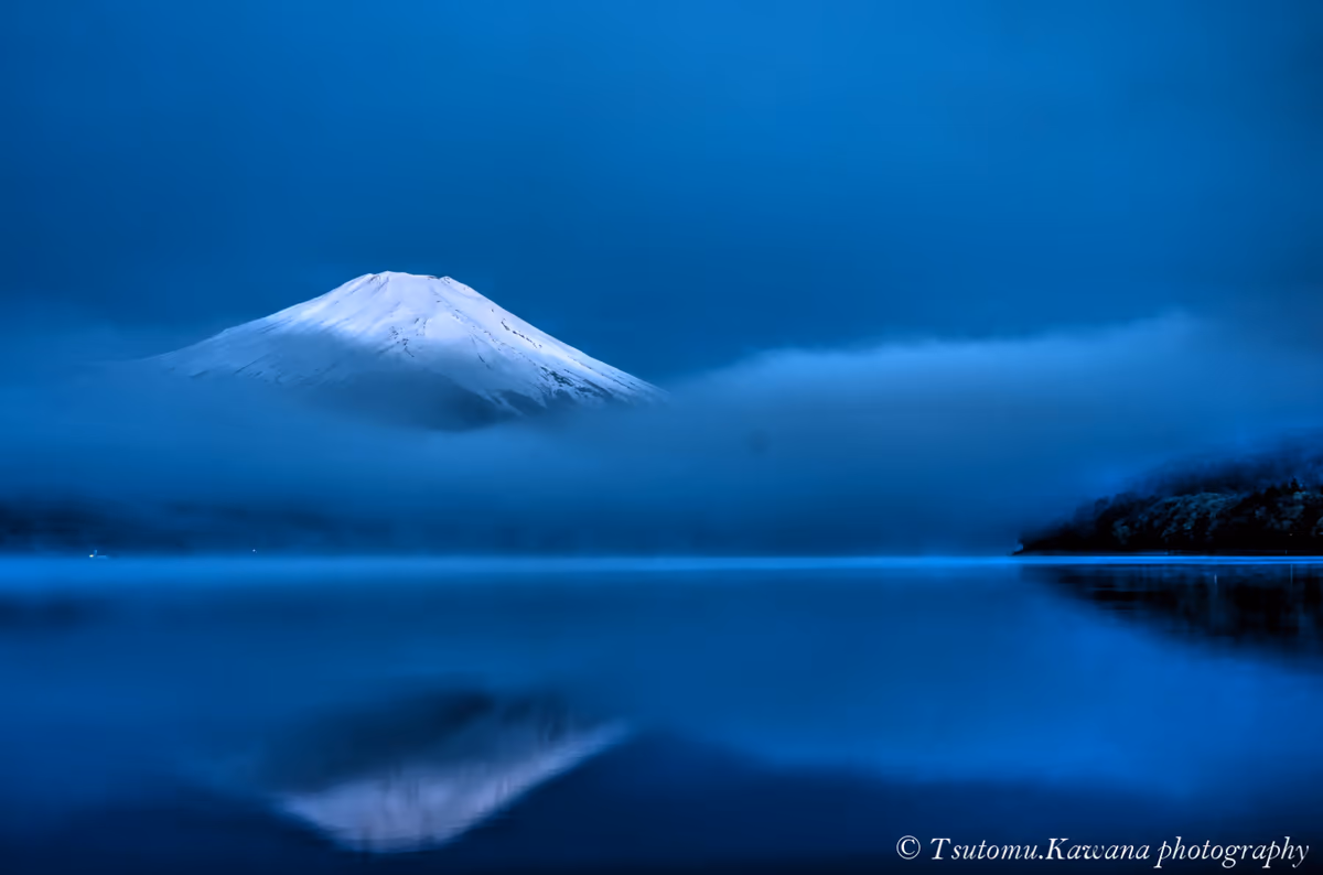 投稿写真：湖畔の夜明け前