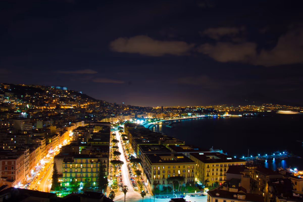 投稿写真：ナポリの夜景
