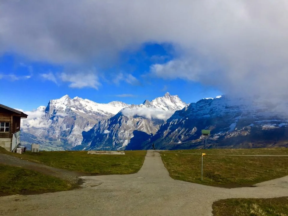 投稿写真：ユングフラウ地方の山々