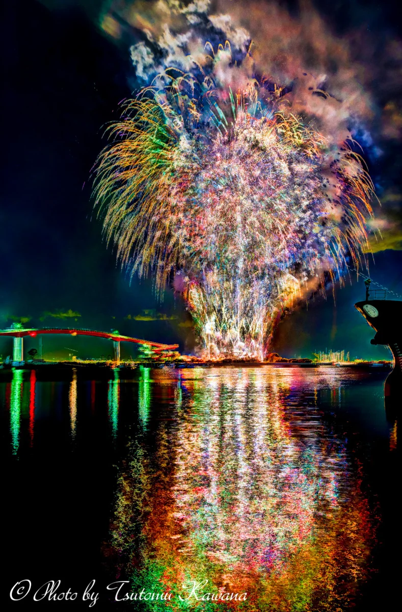 投稿写真：木更津恋物語 冬花火 in 恋人の聖地、中の島大橋にて2。