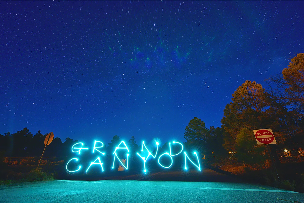 投稿写真：闇夜の光線