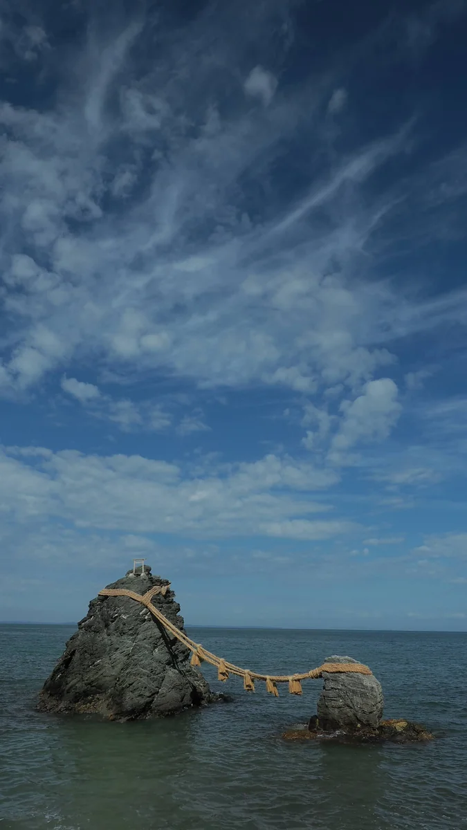 投稿写真：凪の夫婦岩