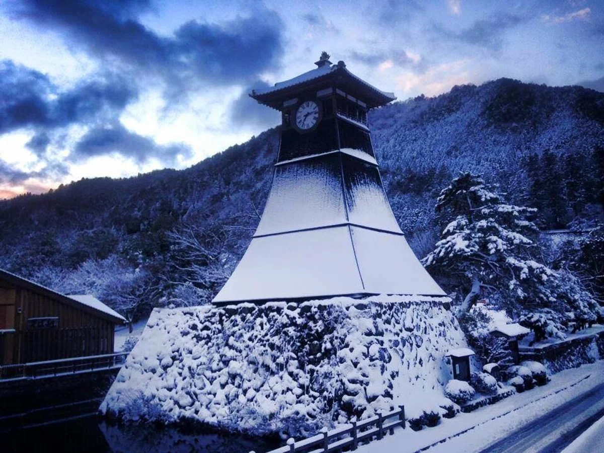 投稿写真：雪化粧の時計台