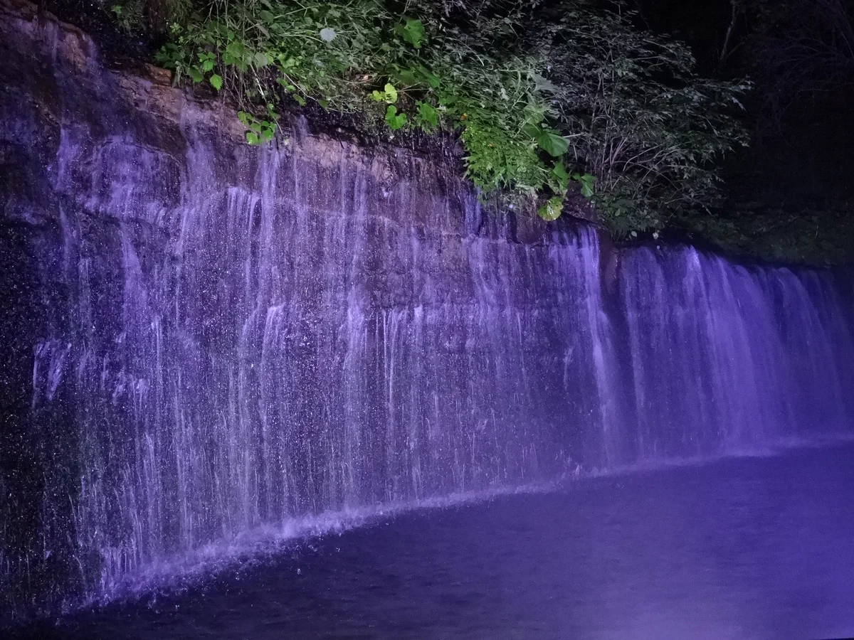投稿写真：『ライトアップされた滝』＼白糸の滝