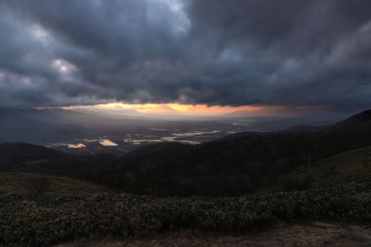 投稿写真：光の向こう側